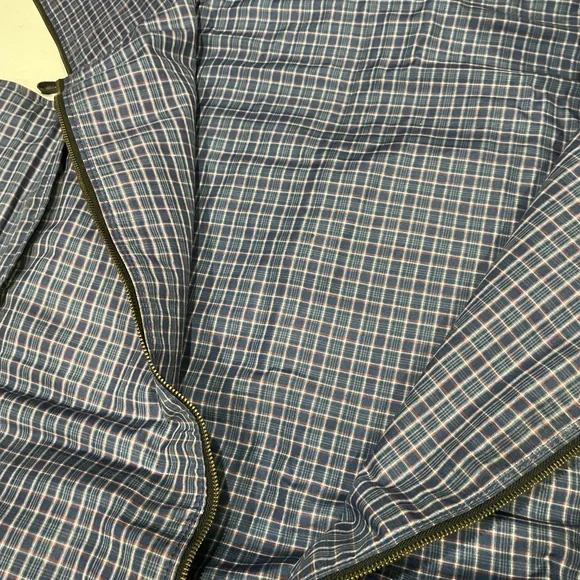 Of All Threads overnight bag with suit jacket garment bag